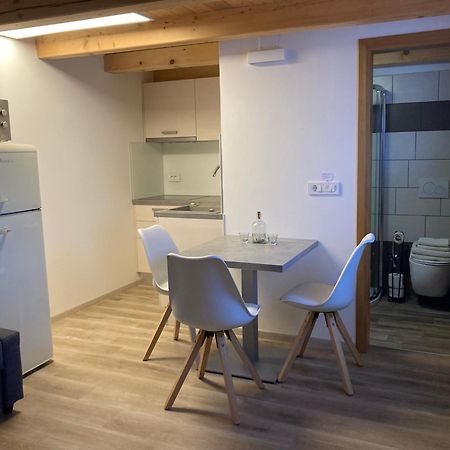 Apartma Hiska Dobravlje Kültér fotó